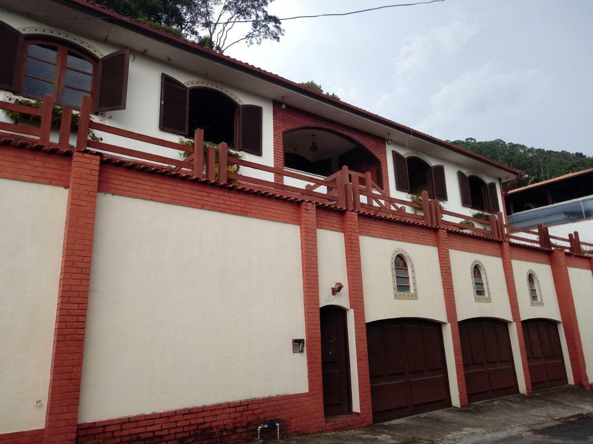 Hostel Mdemarilia Нова-Фрибурго Екстериор снимка